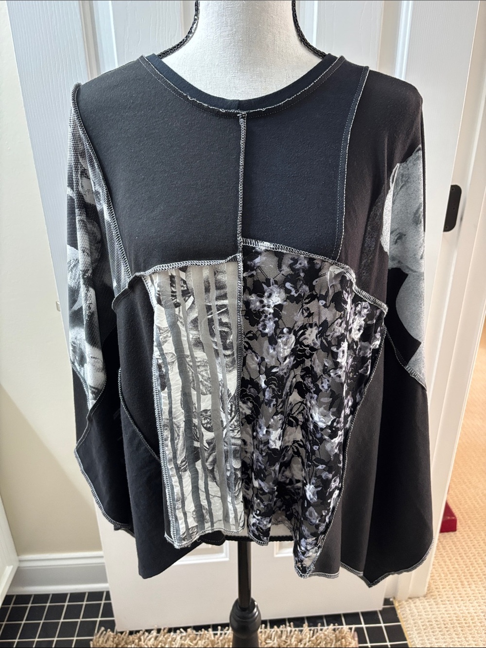 Vintage inspired Marilyn Poncho by Styles Ever After